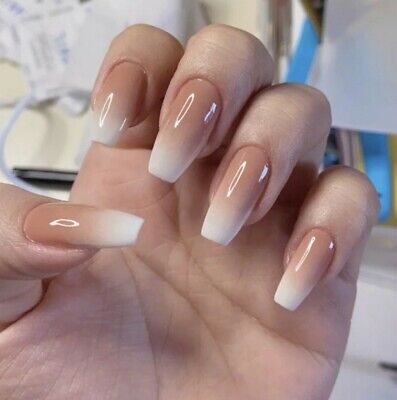 Minimal Nude ombre Nails