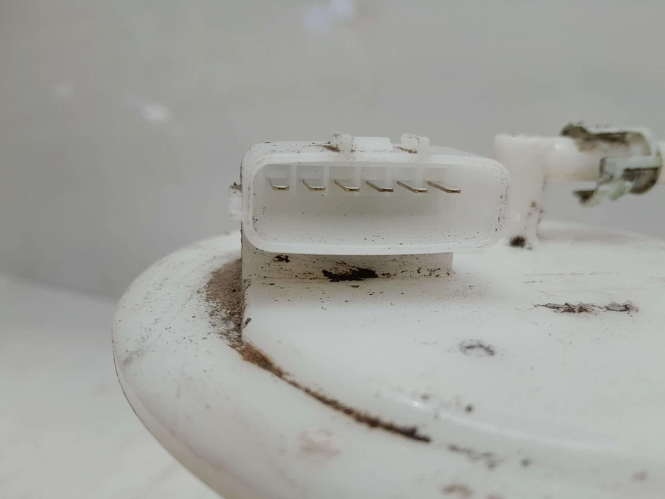 2015 - 2023 Nissan Murano 3.5L Fuel Pump Assembly OEM 170405AA0B - Image 3 of 4