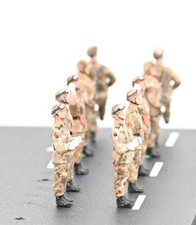 1/72 China PLA Soldiers in formation desert painted 10 Soldiers Painted Model