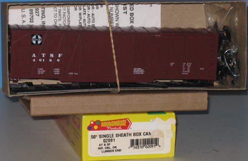 Roundhouse HO 50' OB DD Box Car Kit, ATSF, #40180 | Zustand: New