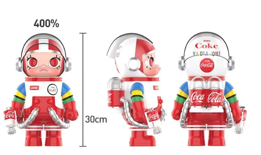POPMART MEGA Collection SPACE MOLLY 400% TEAM COCA-COLA A POPMART MEGA Collection SPACE MOLLY 400% TEAM COCA-COLA A
