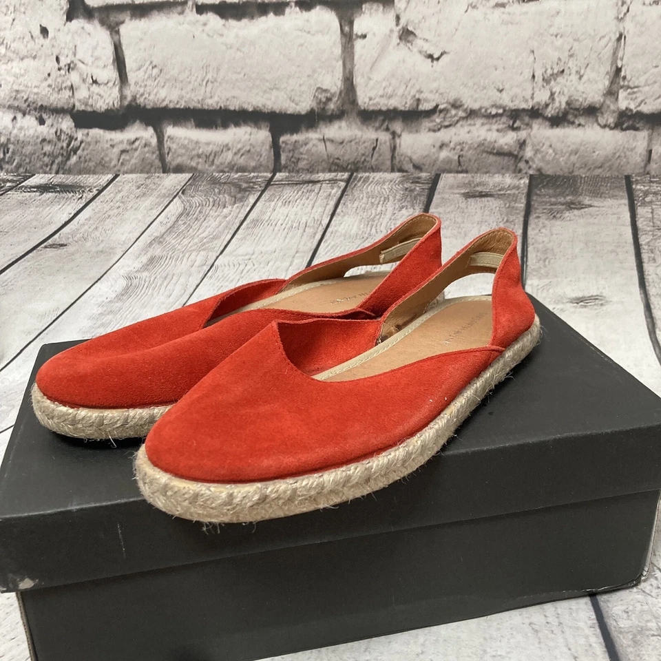 Zapatos planos Saks Five Avenue para mujer talla 6 rojos D’orsay alpargata coral sin cordones Foto 4 de 4