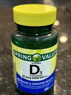 Spring Valley Vitamin D3 Supplement, 10 mcg (400 IU), 200 Softgels - EXP 8/26