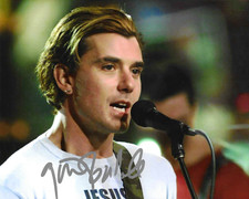 * GAVIN ROSSDALE * signed 8x10 photo * BUSH * COA *