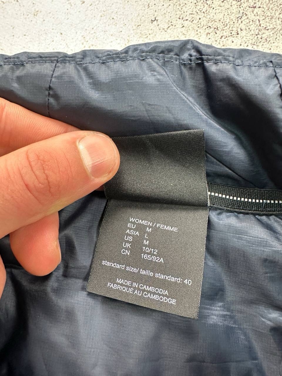 Jack Wolfskin Down Jacket Size M - image 9