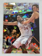 1998-99 Bowman's Best Atomic Refractor Michael Olowokandi /100 Clippers