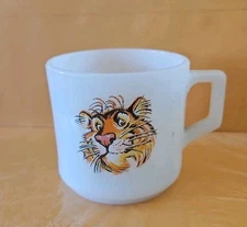 Vtg Fire King Tony The Tiger Esso Exxon Glass Milk Glass Coffee Mugs Cup