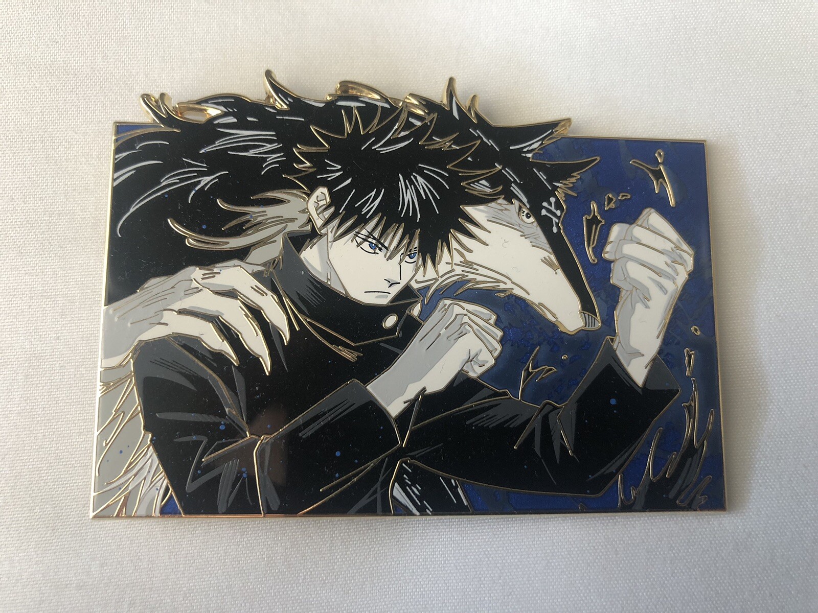 Prendedor Jujutsu Kaisen JJK Megumi Fushiguro Anime Coleccionable Esmalte Dorado HFP Nuevo