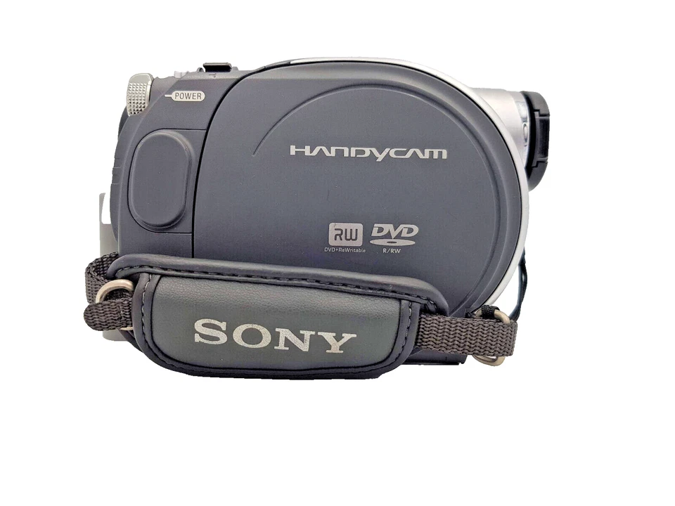 Sony DCR-DVD105E DVD Handycam PAL Camcorder Digital Video DVD-R/RW DVD+RW Vintag - Image 4 of 4