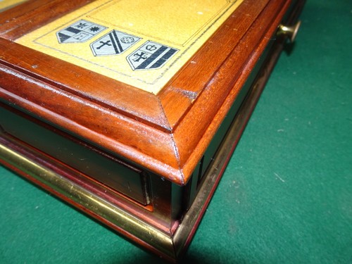 1988 FRANKLIN MINT COLLECTOR'S BACKGAMMON BOARD GAME SET – EXCALIBUR / CAMELOT - Picture 10 of 24