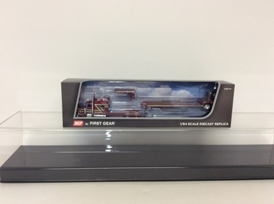 DCP Peterbilt 389 70'' Sleeper w/ Lowboy Trailer w/flip axle  New in Box #60-1304