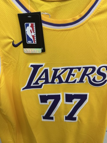 Luka Doncic #77 Trikot Gr. L (50) gelb Los Angeles Lakers NEU - Bild 3 von 4