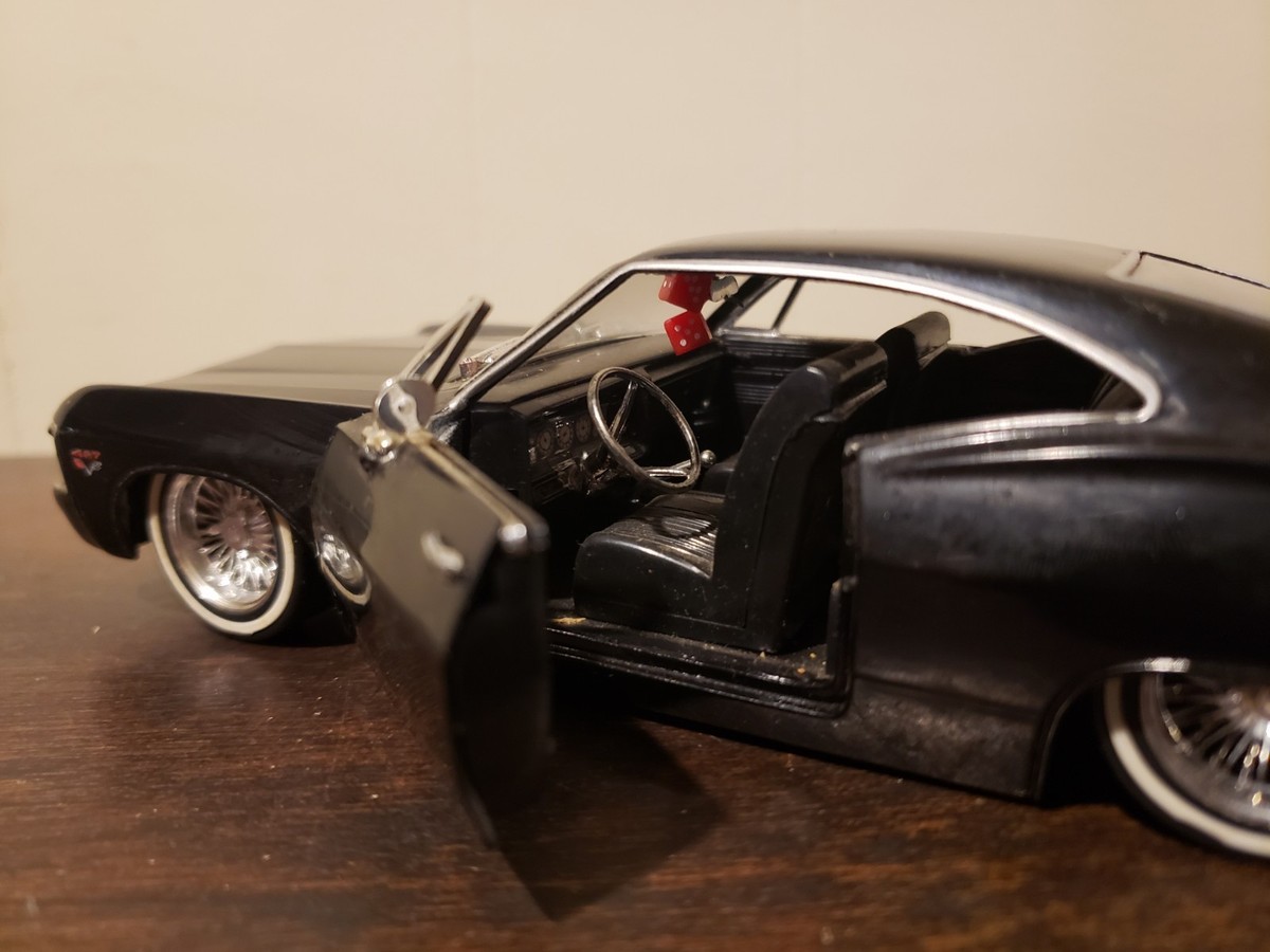 Jada Toys Street Low 1967 Chevy Impala SS Lowrider Series Black