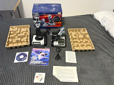 Saitek X52 Flight Control System Joystick & Throttle PC mit OVP CD