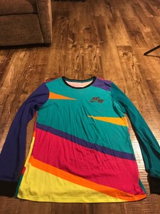 colorful nike t shirts