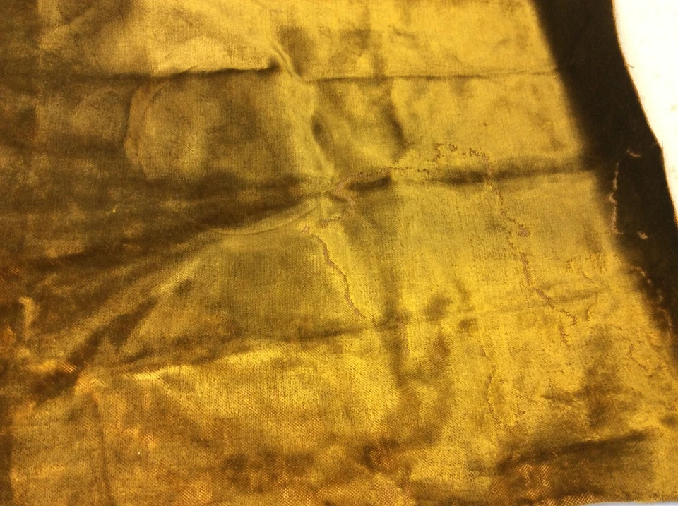 Fundas para sillas de fieltro marrón de terciopelo bordadas a mano textiles hechos a medida  Foto 3 de 4