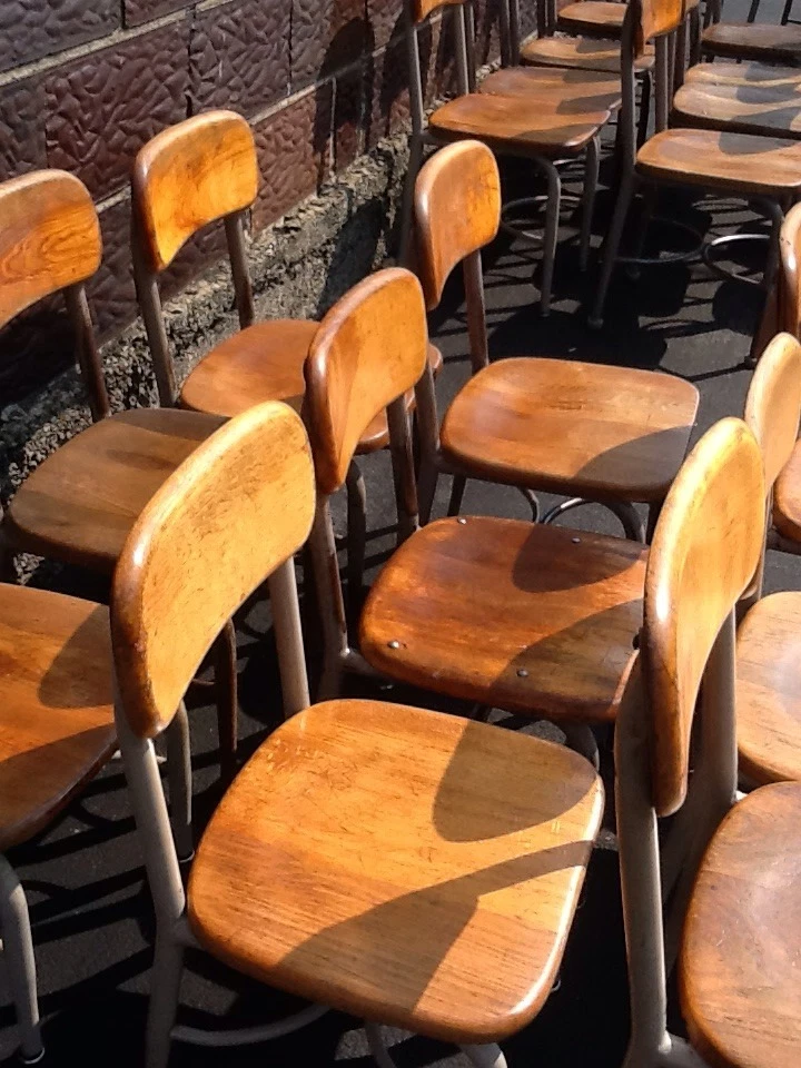 11- Sillas escolares pequeñas vintage Heywood Wakefield de madera/metal - muy buenas Foto 3 de 4