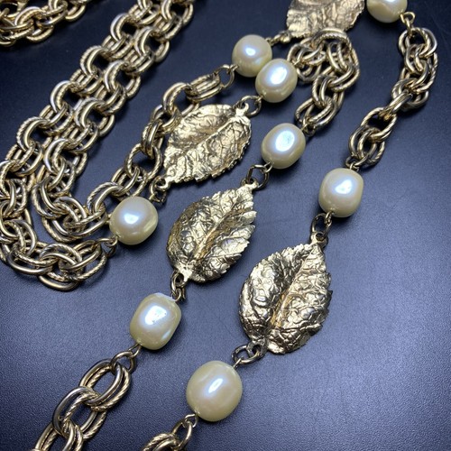 Long Faux Pearl Gold Tone Leaf Station Necklace Classic Elegant 42 Inch Vintage - Picture 4 of 6