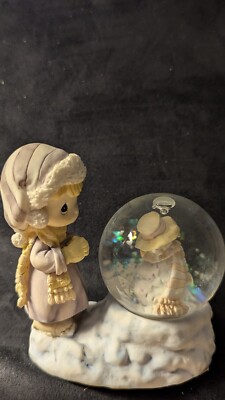 Precious Moments Girl with Snowman Mini Waterball 1998