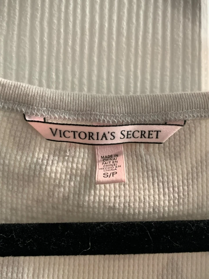 Camiseta sin mangas Victoria's Secret marfil estampado geométrico acanalada espalda deportiva S Foto 4 de 4