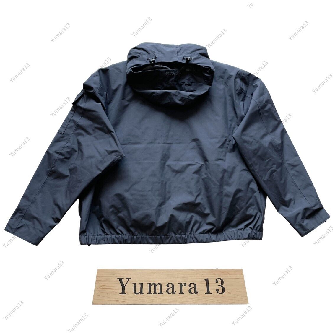 Supreme 2-in-1 GORE-TEX Shell + Quilted Liner Vest 3colors Supreme 2-in-1 GORE-TEX Shell + Quilted Liner Vest 3colors