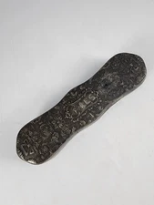 Antique Middletown Plate Co Quadruple Plated Repousse Trinket Box w Lid