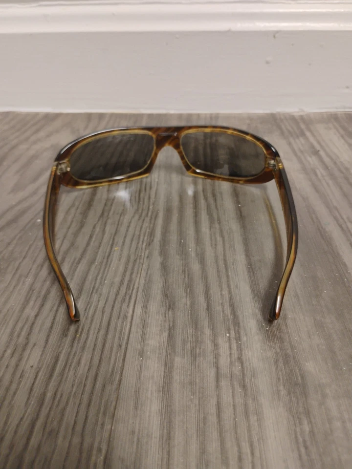 Vintage 60s COOL-RAY Polaroid Sunglasses - Social Eyes 220 Tortoise Wraparounds - Image 4 of 4