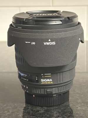 Sigma 24mm f/1.8 EX DG Aspherical Macro Lens Nikon F Mount