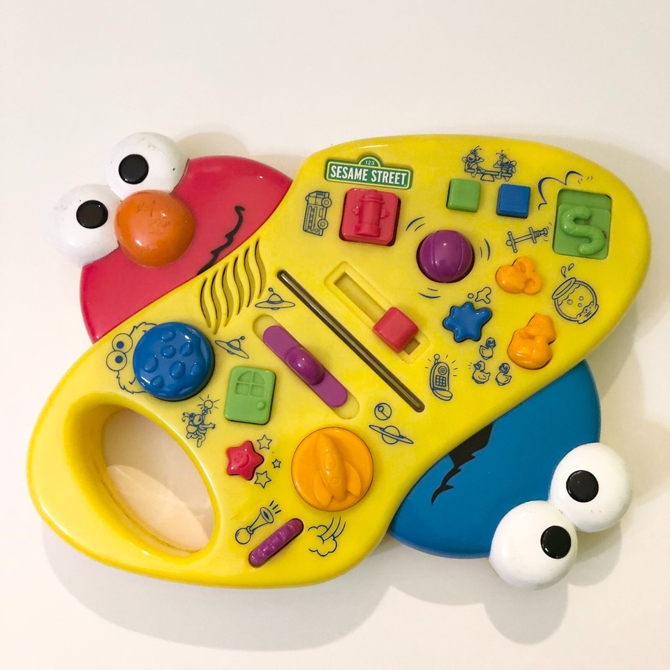 2003 Mattel Sesame Street Elmo and Cookie Monster Giggle Sound Station