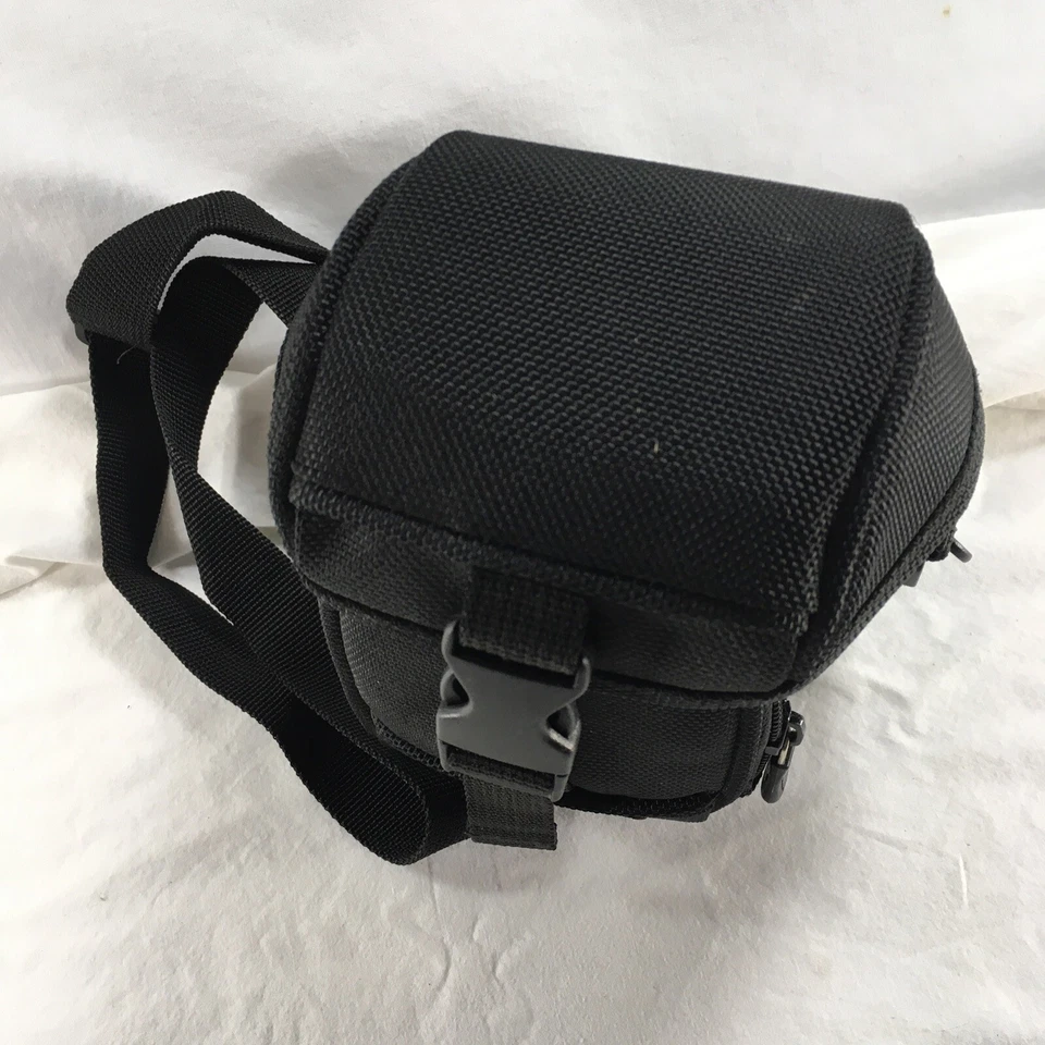 Kodak Soft Dual Compartment Camera Bag Fits Most Small Cameras - Image 3 of 4