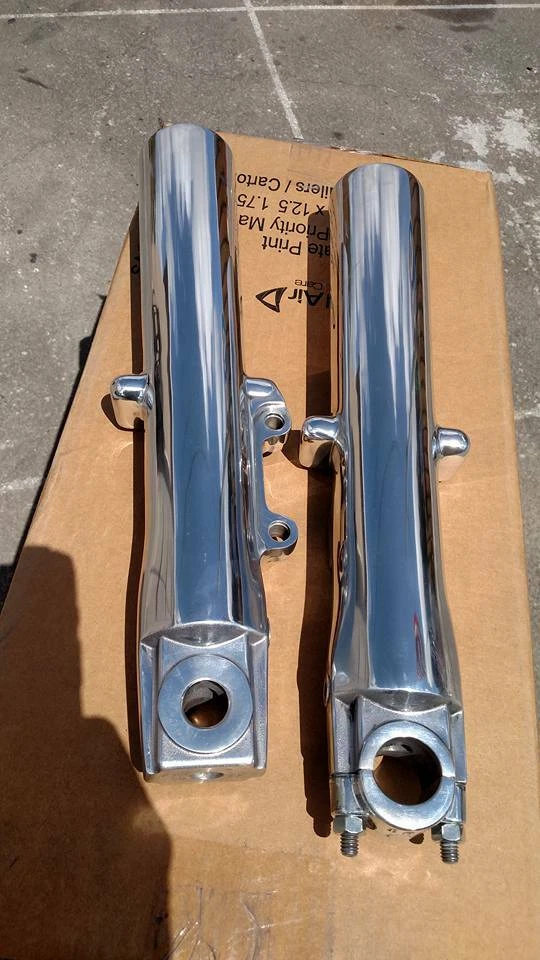 HARLEY DAVIDSON  2000-2013 POLISHED Lower Slider Fork Legs SHAVED SINGLE DISC  - Image 2 of 4