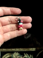 Sanrio Hello Kitty Geisha Maiko Kimono Charm Zip Pull