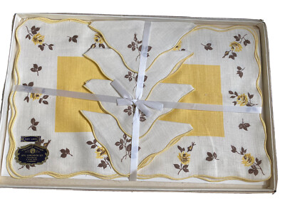 Vtg A Progress Creation fine quality placemat napkin set of 8 Gold floral w Box