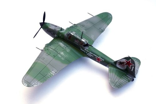 Panzerkampf (Legion Diecast) 1:72 scale 14629LA Ilyushin IL-2 Sturmovik White 1 - Imagen 4 de 17