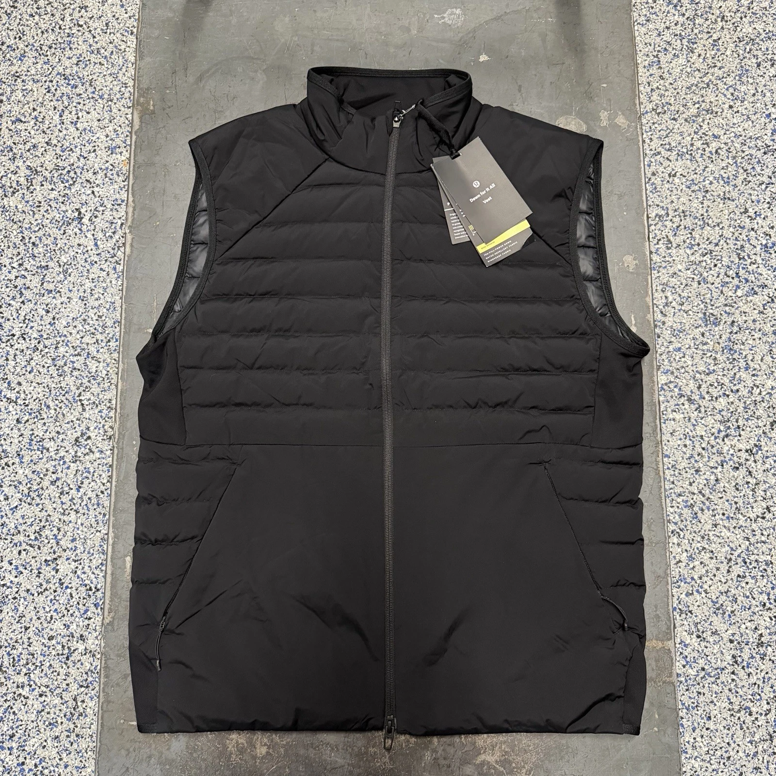 Lululemon NWT Vest Mens Large Black Down For It All Puffer Insulated Zip Pockets
Opens in a new wind