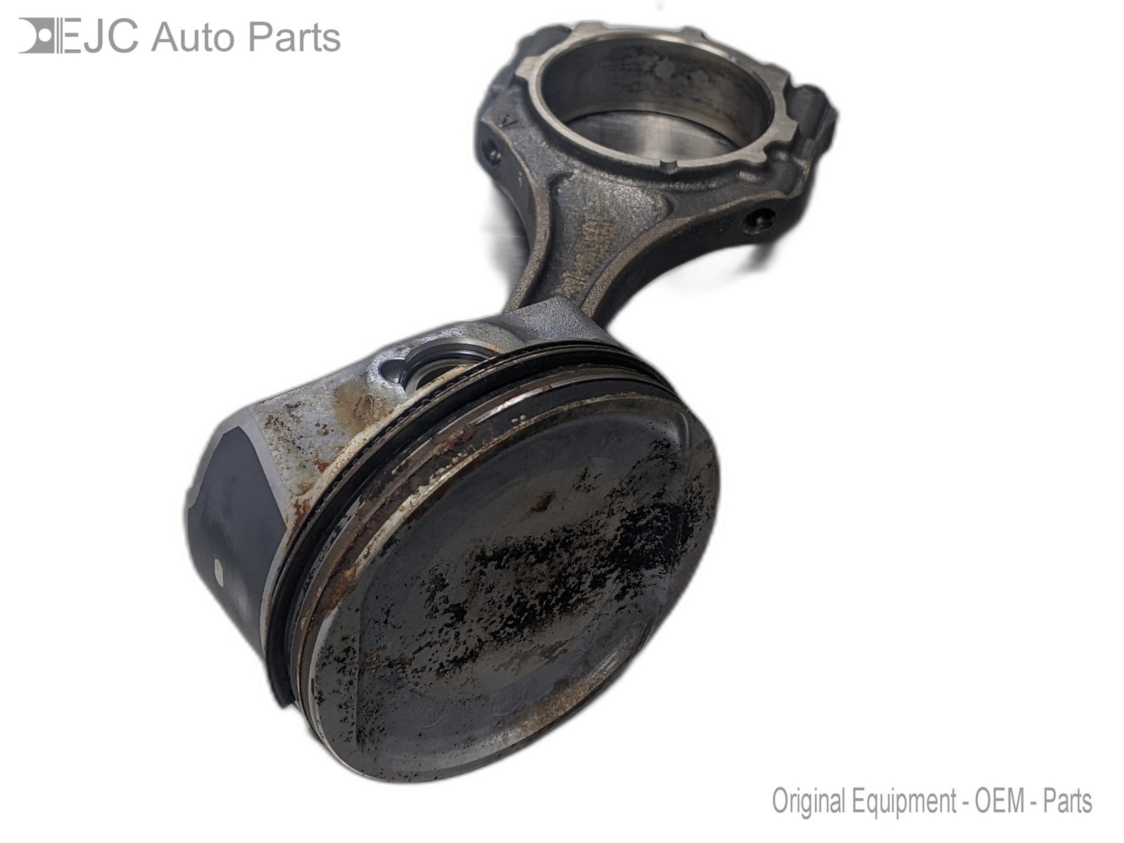 Piston and Connecting Rod Standard For 14-16 Jeep Cherokee  2.4 05048639AA 4WD
