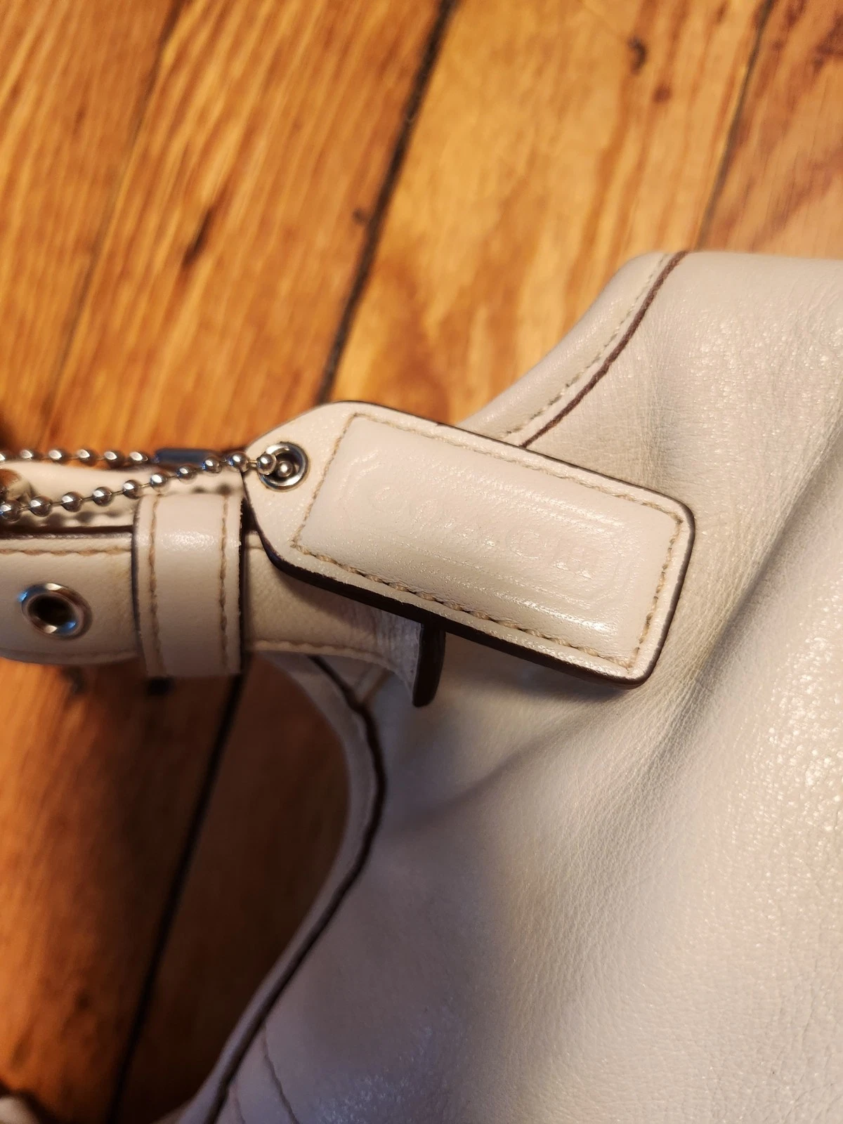 Borsa borsa vintage Coach Legacy SoHo Hobo #4983 in pelle con guscio d'uovo