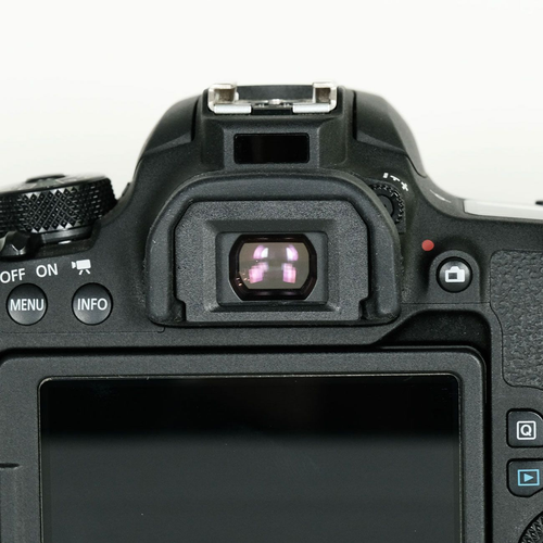 CANON EOS 9000D Body 839433 EF-S mount from Japan Digital camera FS - Picture 12 of 19