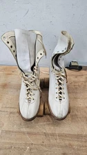 Vintage CHICAGO SKATES Classic Roller Skates - Size 5 - 30836