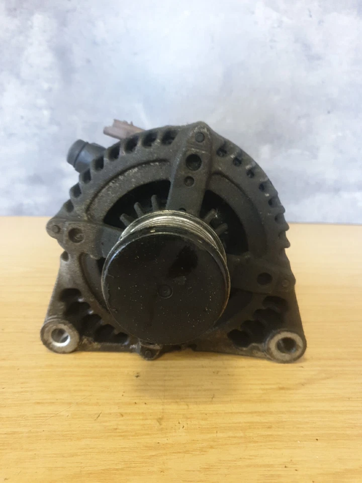 Peugeot 308 MK2 2016 1,2 T alternador gasolina 9678178280 HNZ Foto 3 de 4