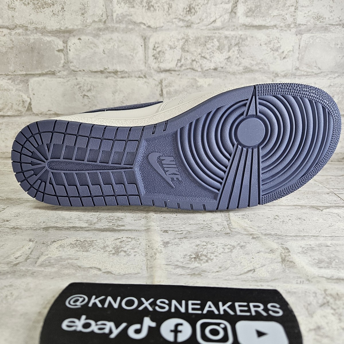 Nike ジョーダンエアシップ　 ホワイト/ネイビー Air Ship(エアシップ) 人気・新作スニーカー 新品/中古通販
