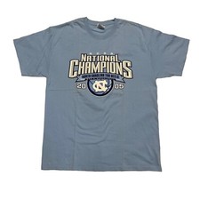 2005 North Carolina Tar Heels Men's National Champions T-Shirt Size Large
