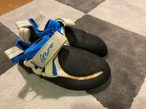 butora acro climbing shoes