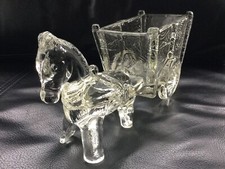 Ancienne déco cheval / calèche en verre transparent
