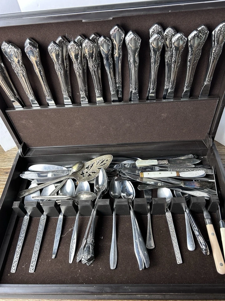 Lote de 86+ cubiertos mezcla astilla/acero inoxidable en estuche de plástico faxe a granel Foto 3 de 4