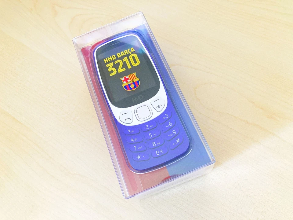 Nokia 3210 4G - Barca Edition - Blue - Brand NEW - HMD - Barça - FC Barcelona - Image 4 of 4