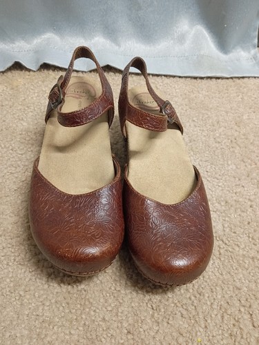 Dansko Sam Brown Embossed Leather Mary Jane Clogs Womens EU 38 US 7.5 8 - Bild 3 von 7