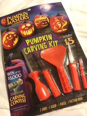 Pumpkin Masters PUMPKIN CARVING Kit NEW Sealed Includes 5 tools and 14 patterns
