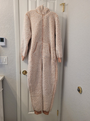 VICTORIA'S SECRET PINK SHERPA ONE PIECE PAJAMAS MISTY ROSE (PINK) WOMENS SIZE LG