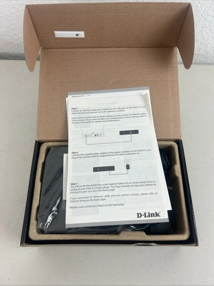 Reproductor multimedia de transmisión D-Link MovieNite Plus DSM-312 con control remoto Foto 4 de 4